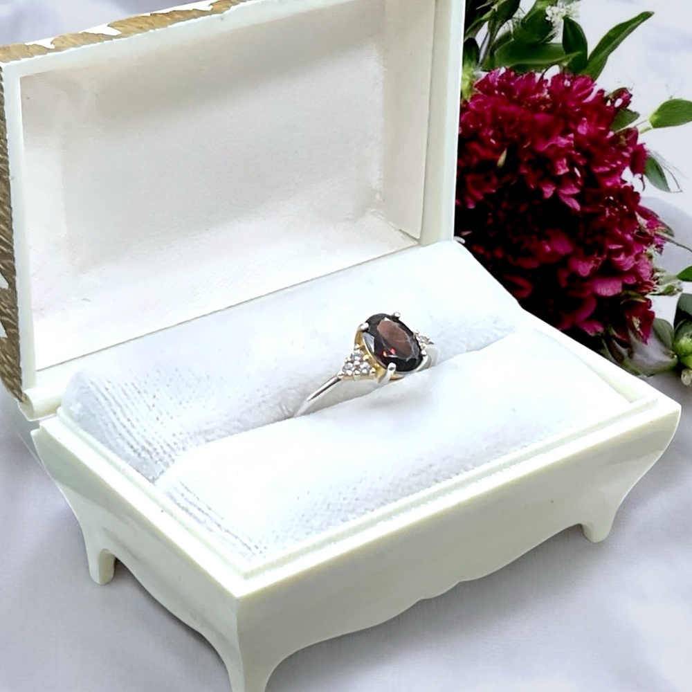 🌺Vintage Sterling & Garnet Ring - Picture 6 of 11